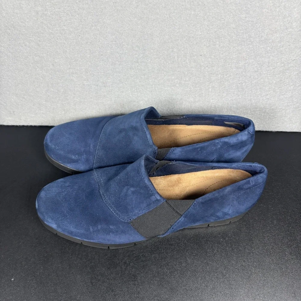 Clarks Artisan Daelyn Monarch Blue Suede Loafers Womens 9M 26130731 Comfort Shoe